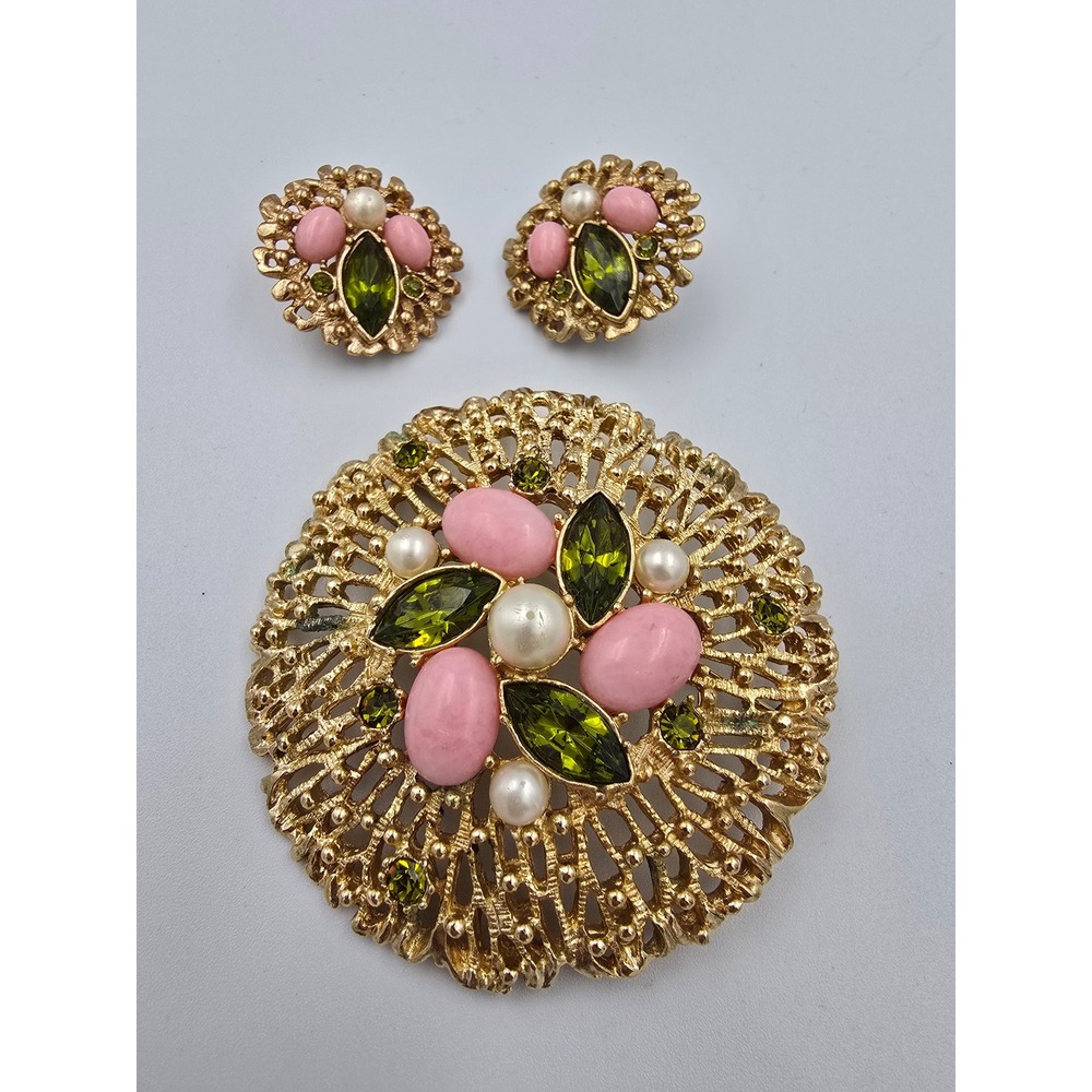 Vintage Sarah Coventry Fashion Splendor Brooch Earrings Set 1970 Book Piece Pink